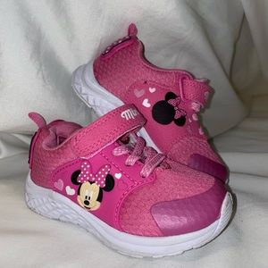 Disney Minnie Lightweight Athletic Sneaker Toddler